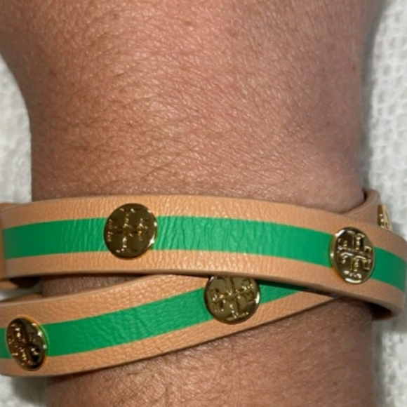 Tory Burch Preppy Green and Tan Leather Wrap Braclet 💚⭐💚⭐💚⭐ - Picture 6 of 7